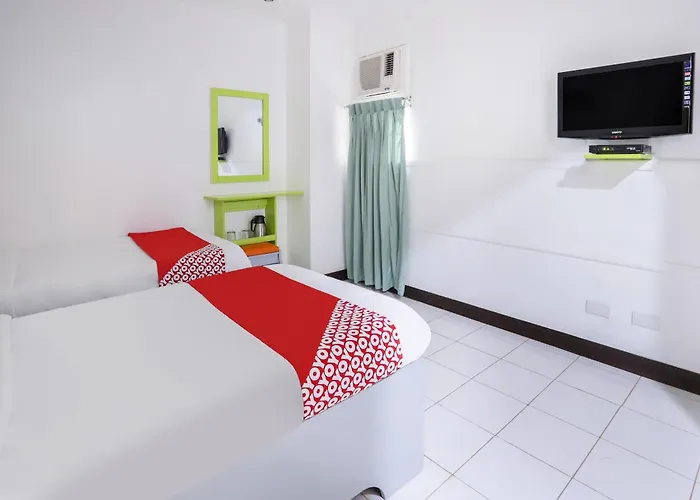 Oyo 210 Apple Tree 3* Cebu